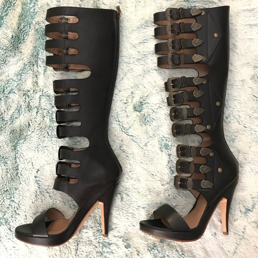 Singerson Morrison women’s buckled sandal boot.